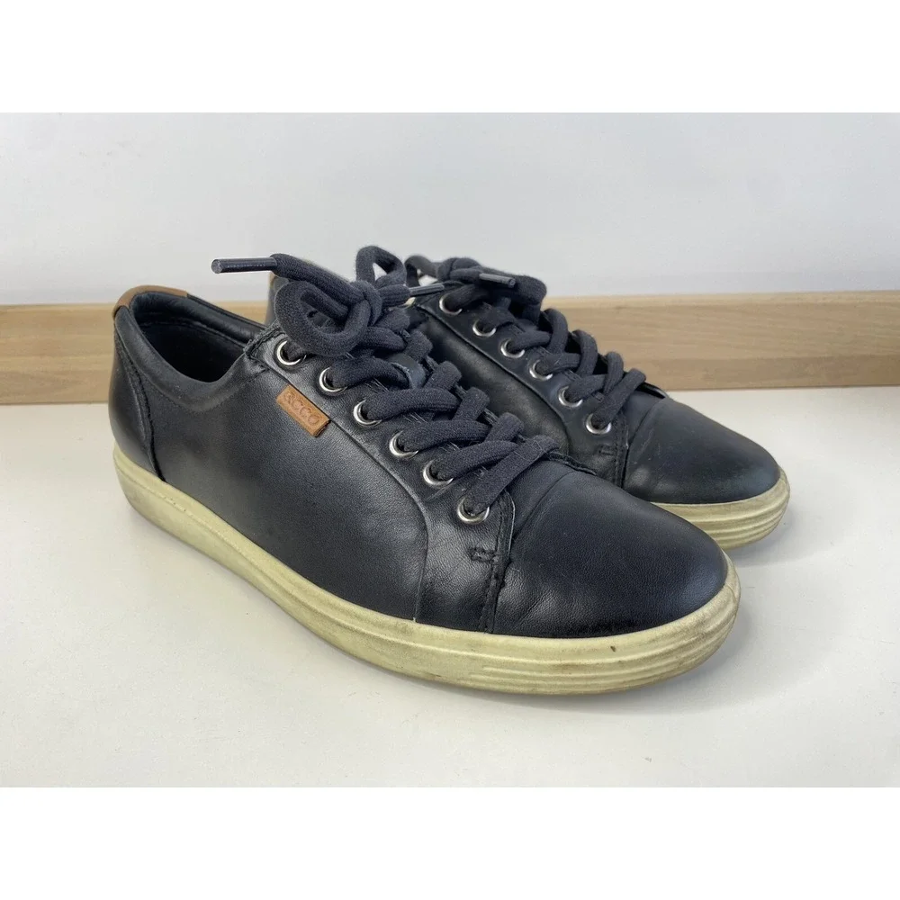 Ecco Soft 7‎ Shoes Women's 38 / 7 Black Leather Comfort Cap Toe Low Top Sneakers